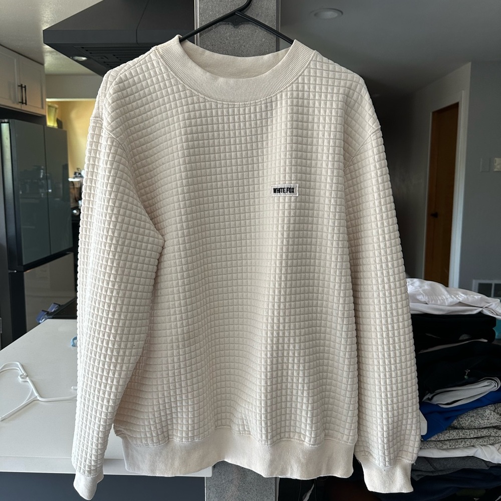 White fox crew neck